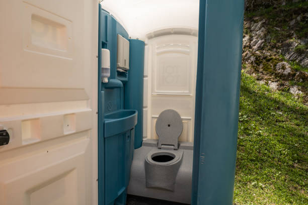 Portable Toilet Options We Offer in Matheny, CA